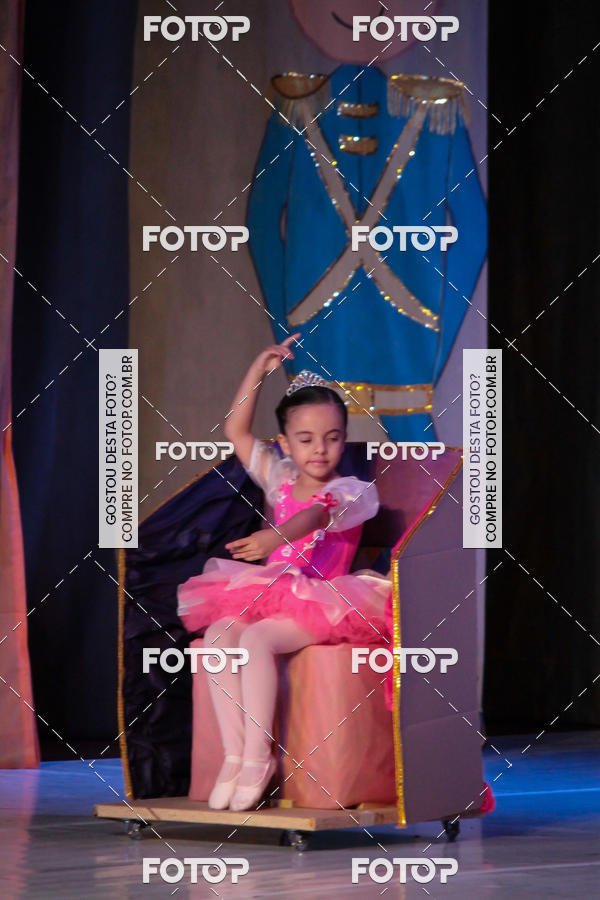 Buy your photos of the eventEspetculo  A fbrica de brinquedos   Ballet Espao de dana Carla Coyado on Fotop
