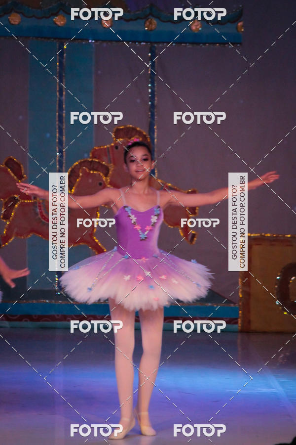 Buy your photos of the eventEspetculo  A fbrica de brinquedos   Ballet Espao de dana Carla Coyado on Fotop