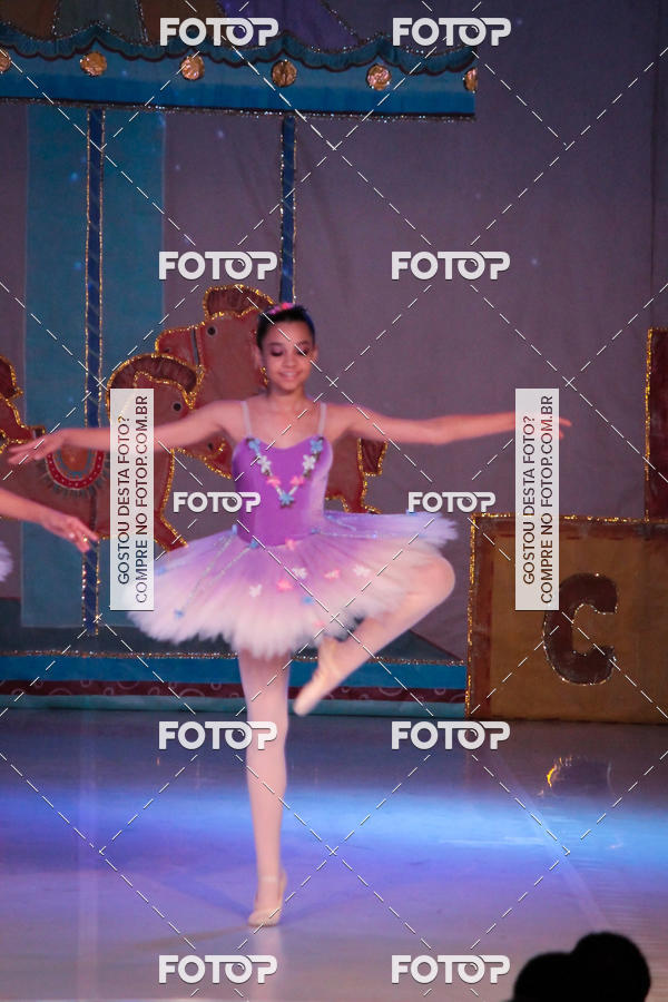 Buy your photos of the eventEspetculo  A fbrica de brinquedos   Ballet Espao de dana Carla Coyado on Fotop