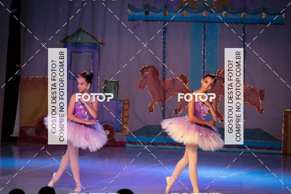 Buy your photos of the eventEspetculo  A fbrica de brinquedos   Ballet Espao de dana Carla Coyado on Fotop