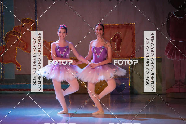Buy your photos of the eventEspetculo  A fbrica de brinquedos   Ballet Espao de dana Carla Coyado on Fotop
