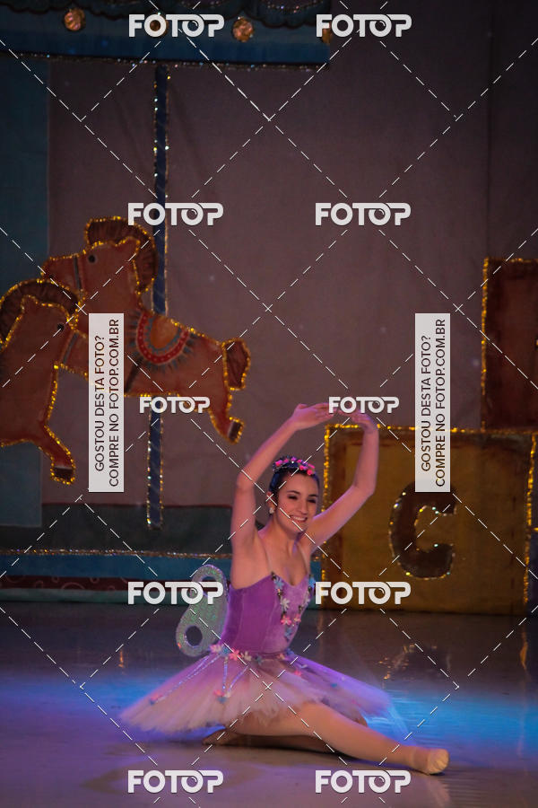Buy your photos of the eventEspetculo  A fbrica de brinquedos   Ballet Espao de dana Carla Coyado on Fotop