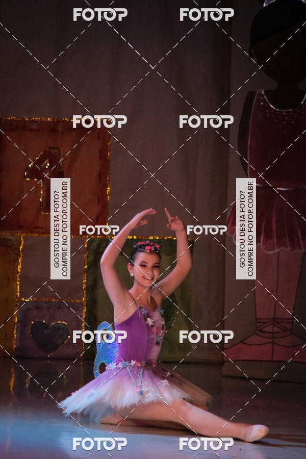 Buy your photos of the eventEspetculo  A fbrica de brinquedos   Ballet Espao de dana Carla Coyado on Fotop