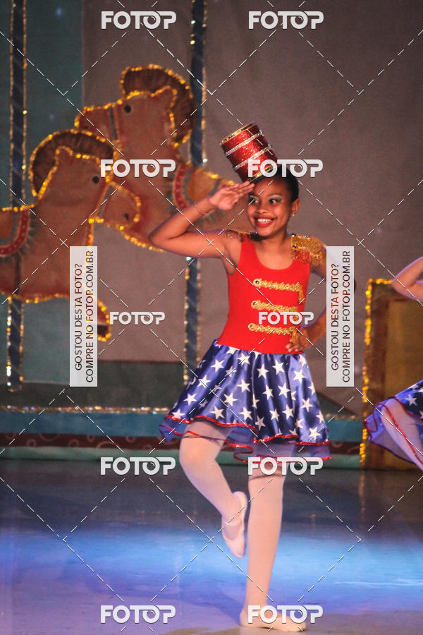 Buy your photos of the eventEspetculo  A fbrica de brinquedos   Ballet Espao de dana Carla Coyado on Fotop