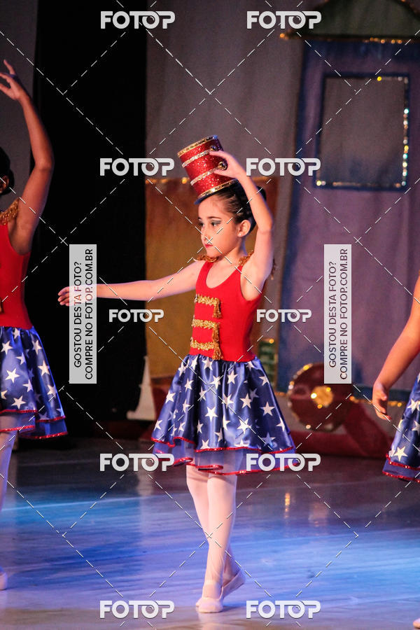Buy your photos of the eventEspetculo  A fbrica de brinquedos   Ballet Espao de dana Carla Coyado on Fotop