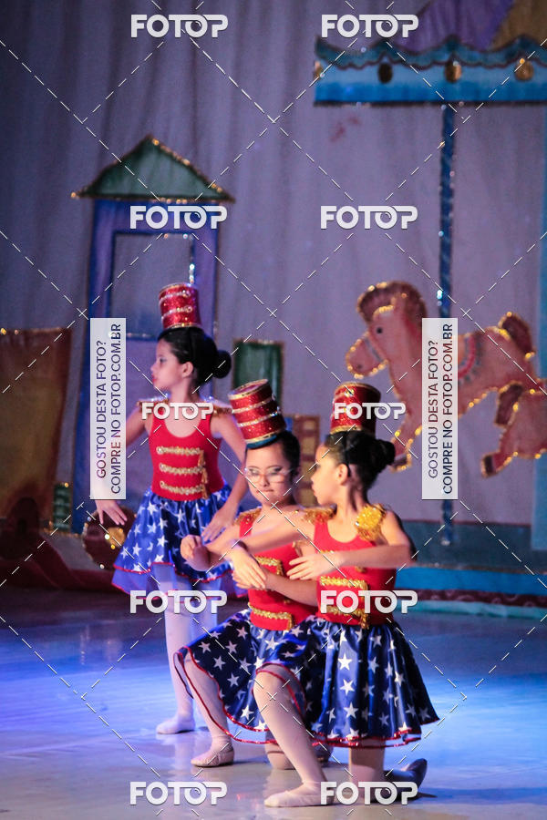 Buy your photos of the eventEspetculo  A fbrica de brinquedos   Ballet Espao de dana Carla Coyado on Fotop