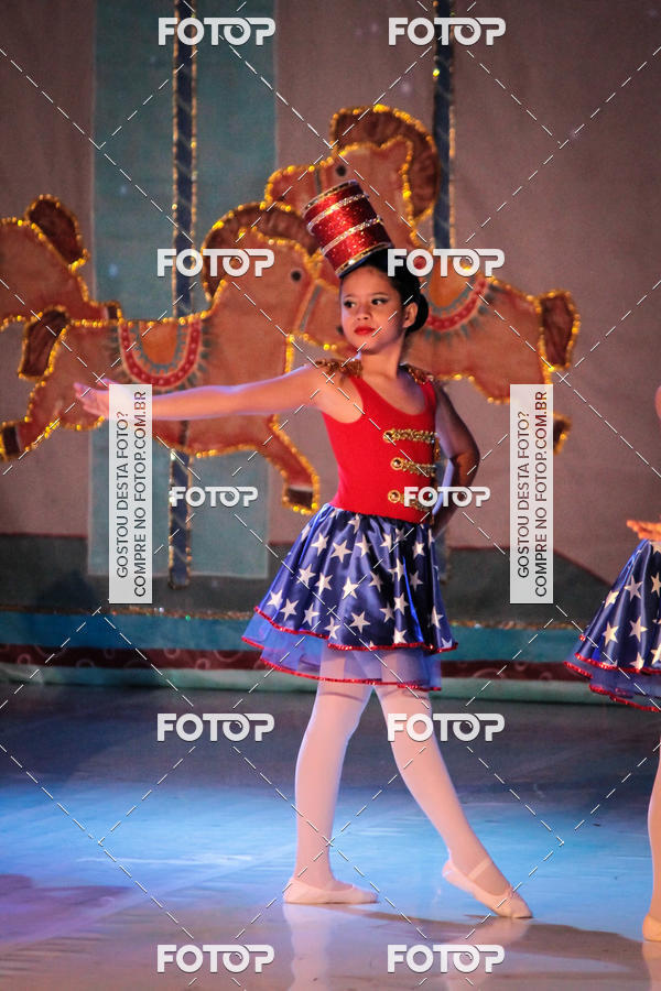 Buy your photos of the eventEspetculo  A fbrica de brinquedos   Ballet Espao de dana Carla Coyado on Fotop