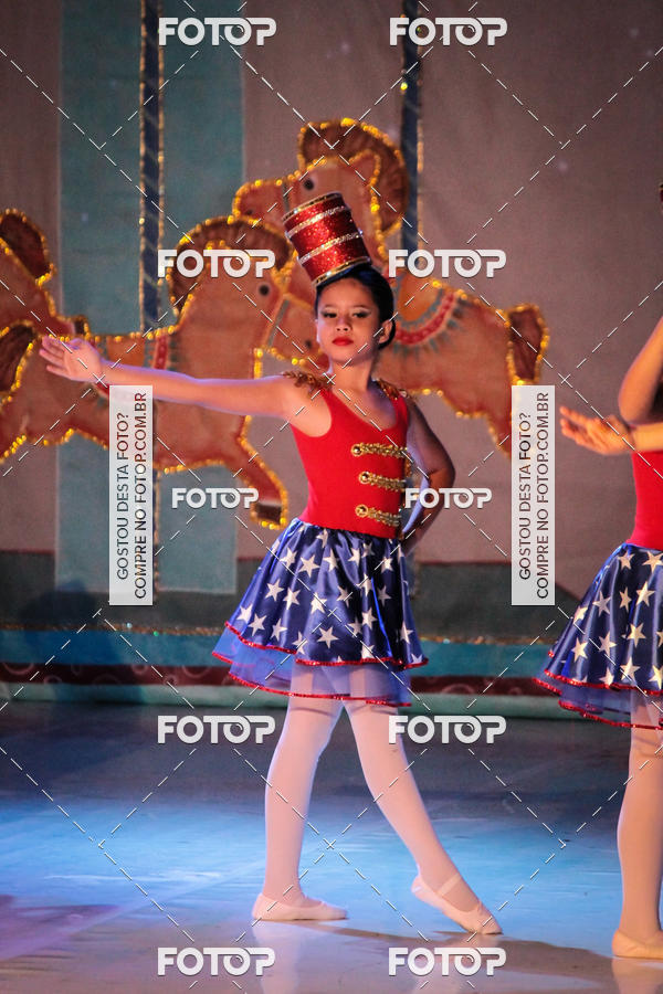 Buy your photos of the eventEspetculo  A fbrica de brinquedos   Ballet Espao de dana Carla Coyado on Fotop
