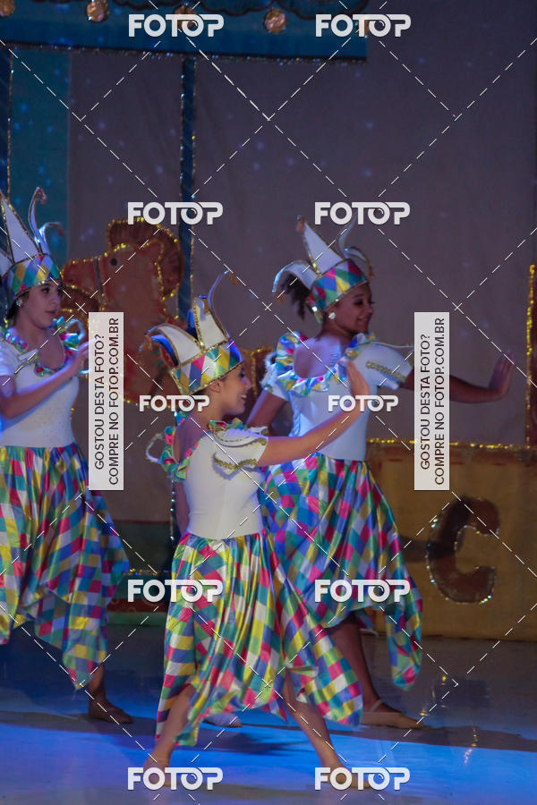 Buy your photos of the eventEspetculo  A fbrica de brinquedos   Ballet Espao de dana Carla Coyado on Fotop