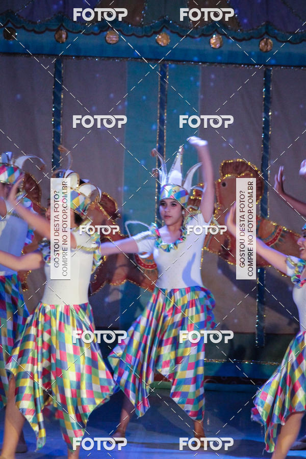 Buy your photos of the eventEspetculo  A fbrica de brinquedos   Ballet Espao de dana Carla Coyado on Fotop