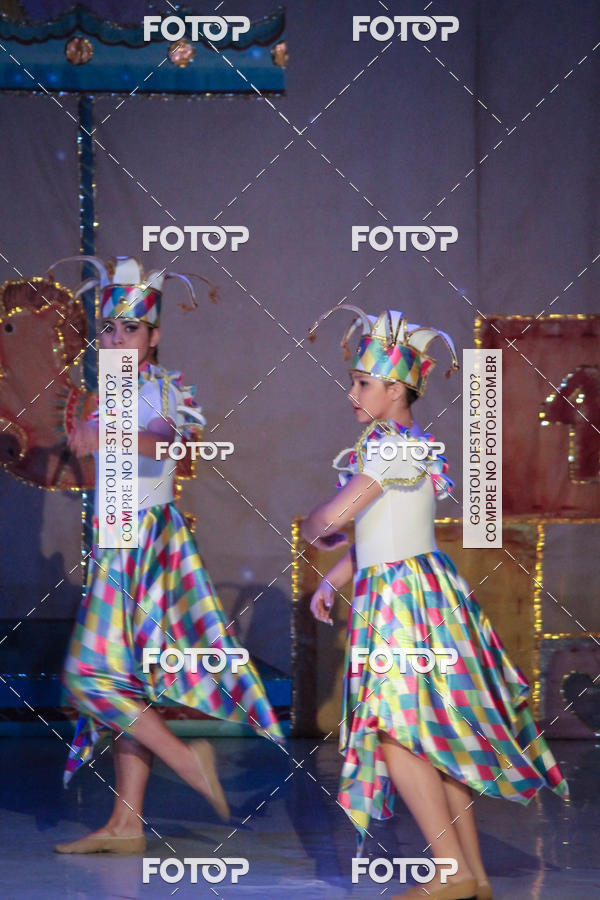 Buy your photos of the eventEspetculo  A fbrica de brinquedos   Ballet Espao de dana Carla Coyado on Fotop