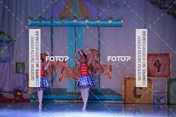 Buy your photos of the eventEspetculo  A fbrica de brinquedos   Ballet Espao de dana Carla Coyado on Fotop