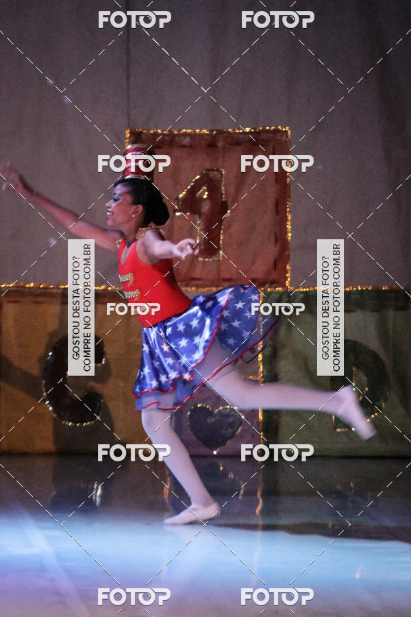 Buy your photos of the eventEspetculo  A fbrica de brinquedos   Ballet Espao de dana Carla Coyado on Fotop