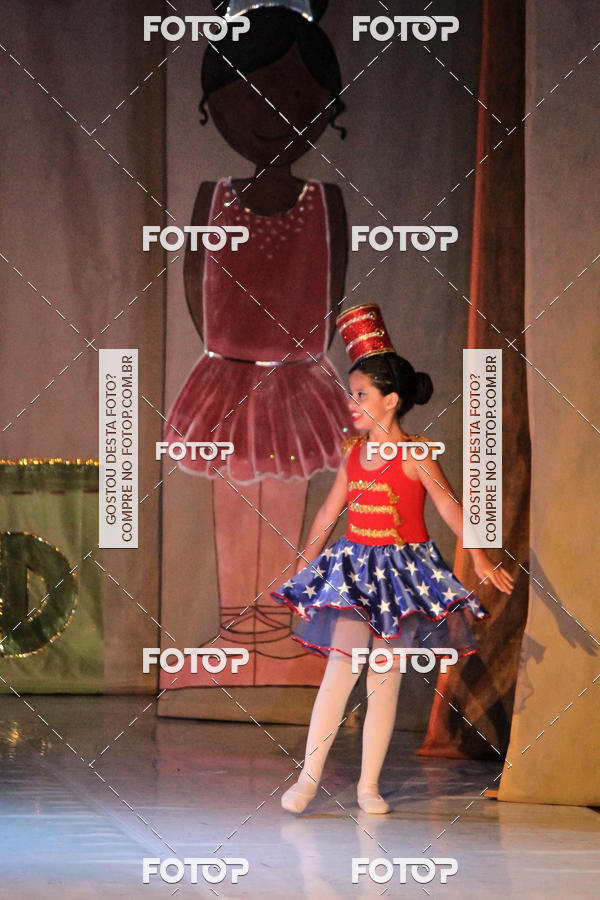 Buy your photos of the eventEspetculo  A fbrica de brinquedos   Ballet Espao de dana Carla Coyado on Fotop
