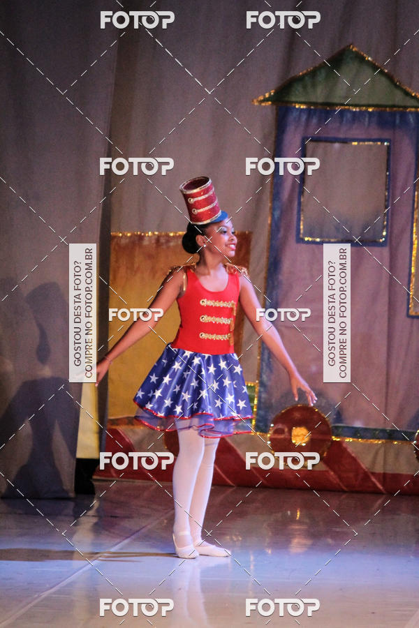 Buy your photos of the eventEspetculo  A fbrica de brinquedos   Ballet Espao de dana Carla Coyado on Fotop