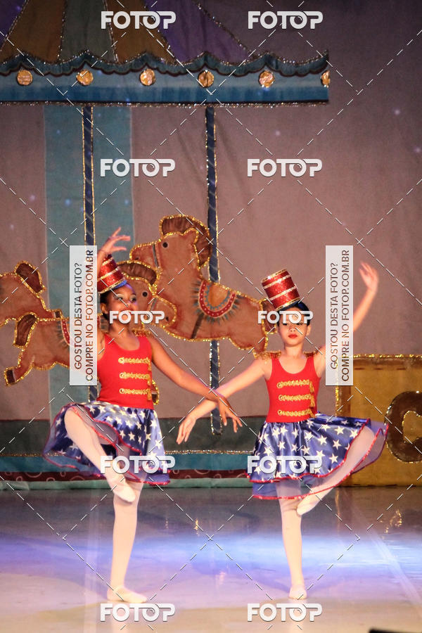 Buy your photos of the eventEspetculo  A fbrica de brinquedos   Ballet Espao de dana Carla Coyado on Fotop