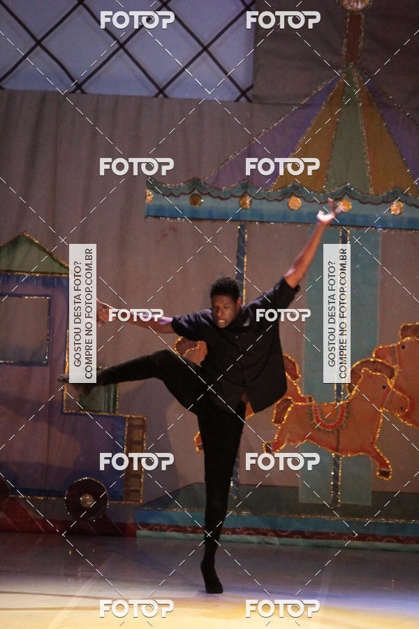 Buy your photos of the eventEspetculo  A fbrica de brinquedos   Ballet Espao de dana Carla Coyado on Fotop