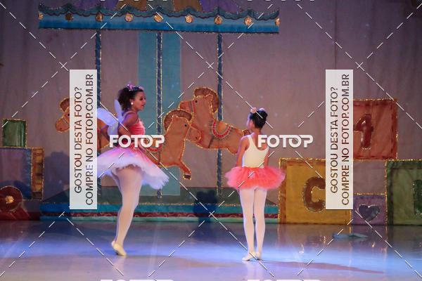 Buy your photos of the eventEspetculo  A fbrica de brinquedos   Ballet Espao de dana Carla Coyado on Fotop