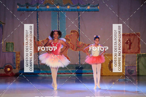 Buy your photos of the eventEspetculo  A fbrica de brinquedos   Ballet Espao de dana Carla Coyado on Fotop