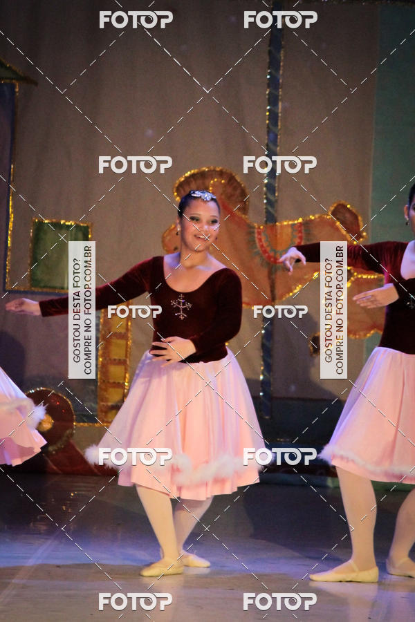 Buy your photos of the eventEspetculo  A fbrica de brinquedos   Ballet Espao de dana Carla Coyado on Fotop