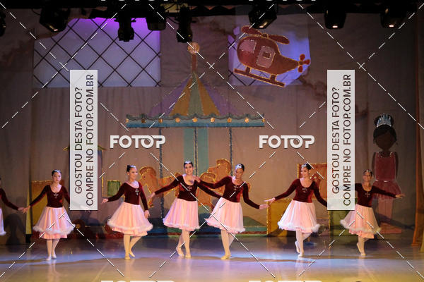 Buy your photos of the eventEspetculo  A fbrica de brinquedos   Ballet Espao de dana Carla Coyado on Fotop
