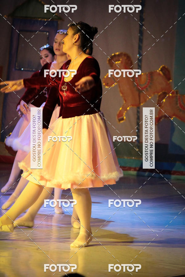 Buy your photos of the eventEspetculo  A fbrica de brinquedos   Ballet Espao de dana Carla Coyado on Fotop