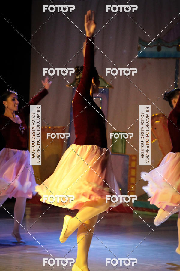 Buy your photos of the eventEspetculo  A fbrica de brinquedos   Ballet Espao de dana Carla Coyado on Fotop