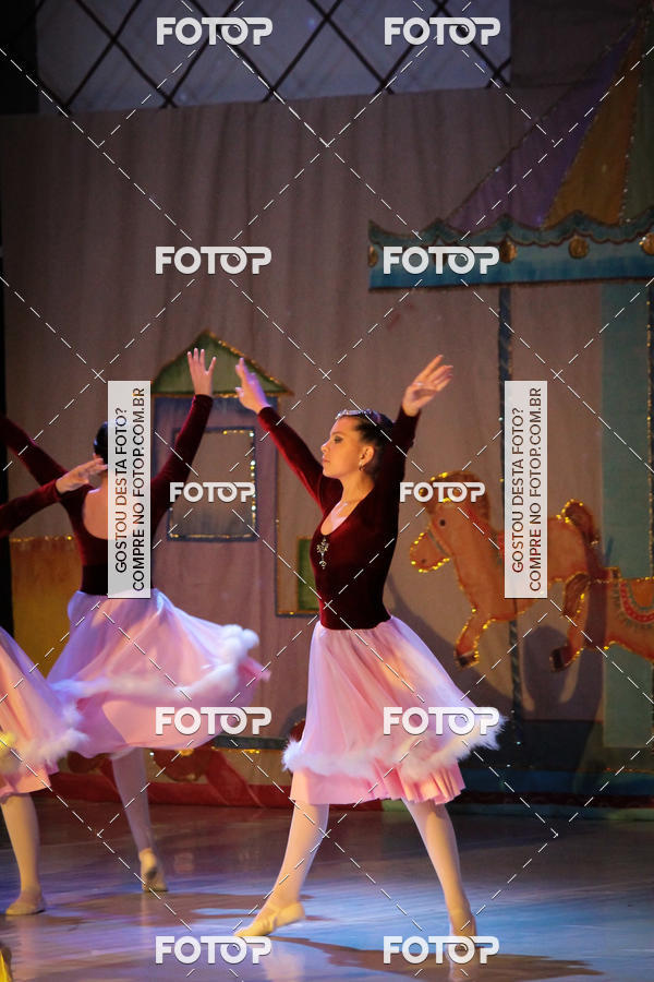 Buy your photos of the eventEspetculo  A fbrica de brinquedos   Ballet Espao de dana Carla Coyado on Fotop