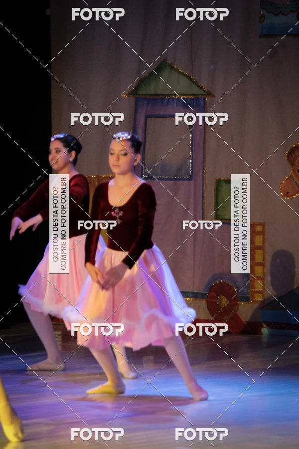 Buy your photos of the eventEspetculo  A fbrica de brinquedos   Ballet Espao de dana Carla Coyado on Fotop