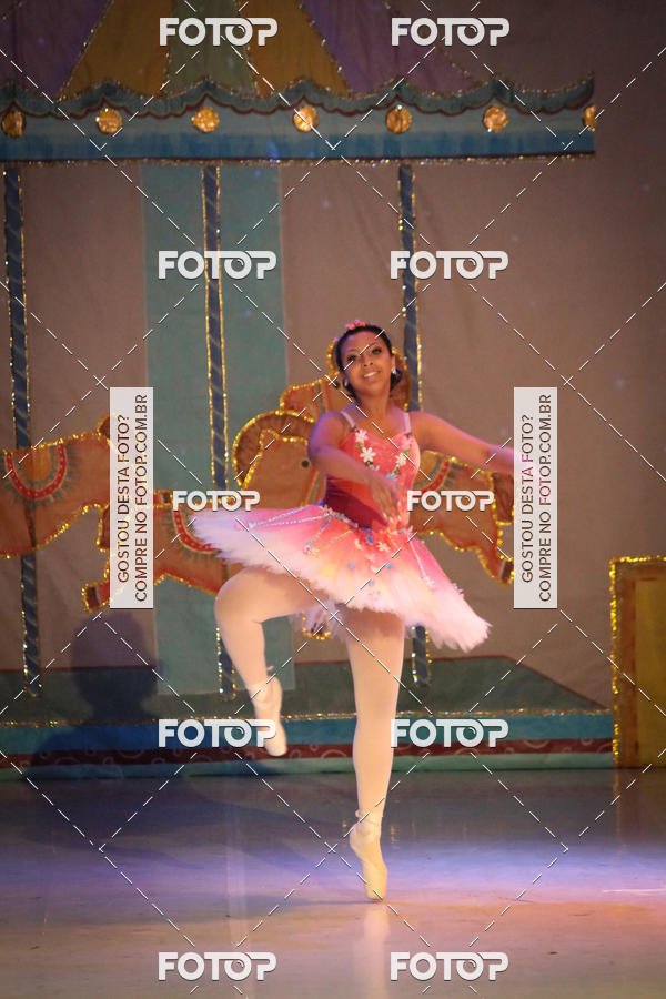 Buy your photos of the eventEspetculo  A fbrica de brinquedos   Ballet Espao de dana Carla Coyado on Fotop