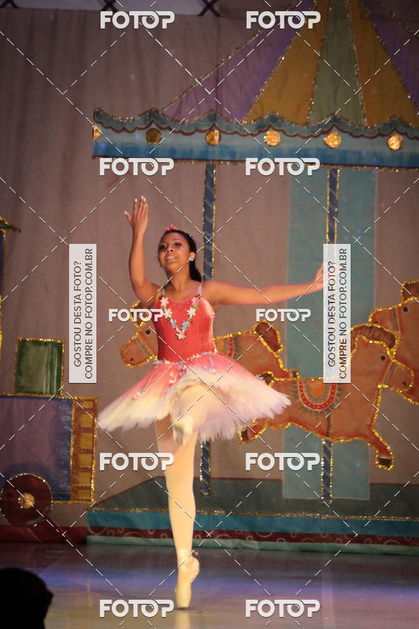 Buy your photos of the eventEspetculo  A fbrica de brinquedos   Ballet Espao de dana Carla Coyado on Fotop