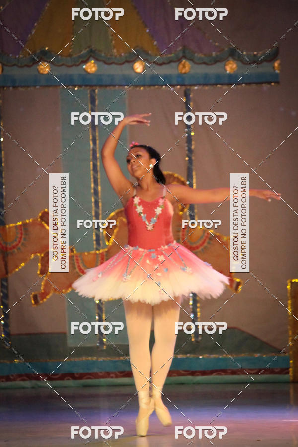 Buy your photos of the eventEspetculo  A fbrica de brinquedos   Ballet Espao de dana Carla Coyado on Fotop