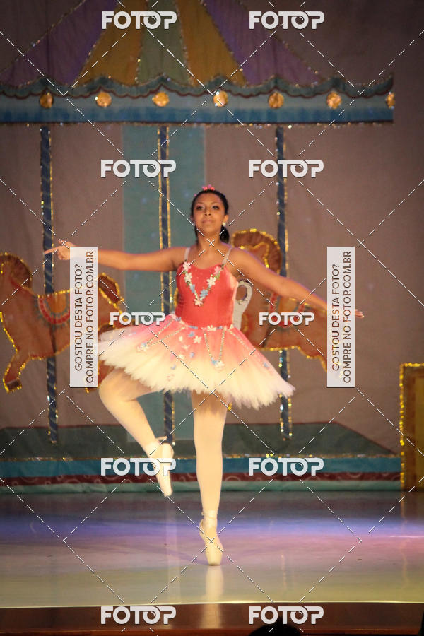 Buy your photos of the eventEspetculo  A fbrica de brinquedos   Ballet Espao de dana Carla Coyado on Fotop