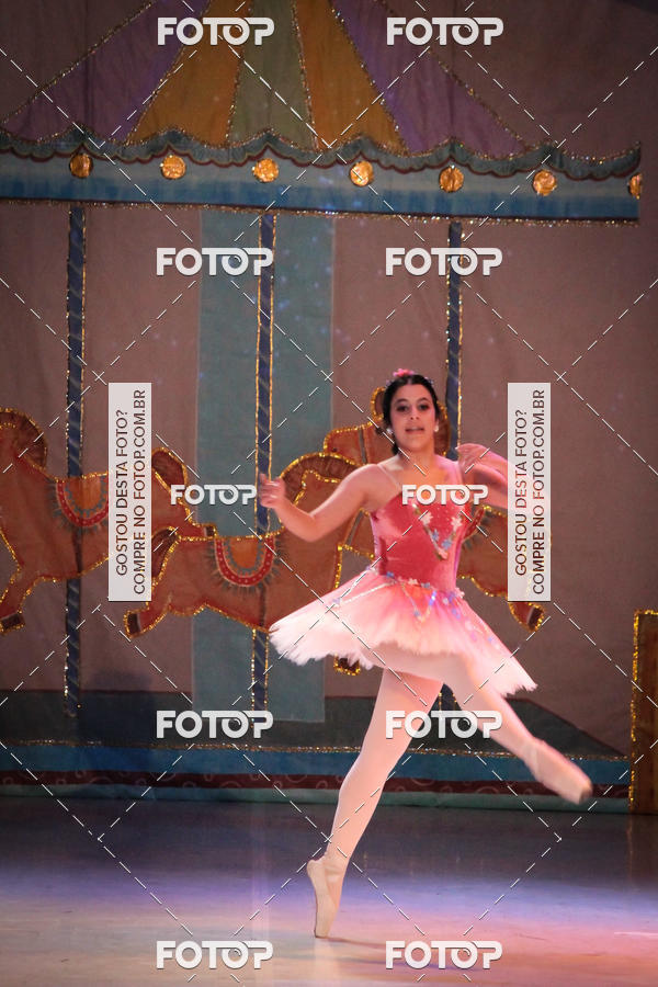 Buy your photos of the eventEspetculo  A fbrica de brinquedos   Ballet Espao de dana Carla Coyado on Fotop