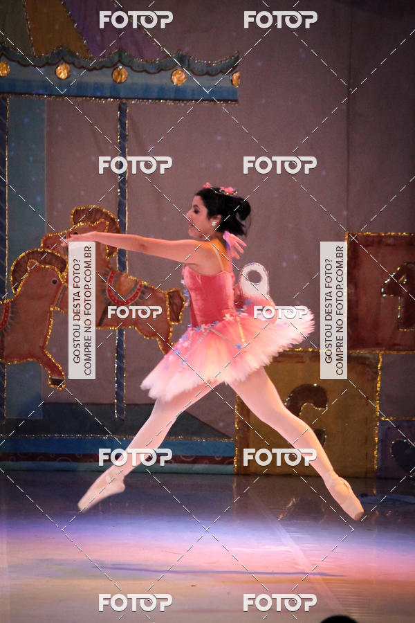 Buy your photos of the eventEspetculo  A fbrica de brinquedos   Ballet Espao de dana Carla Coyado on Fotop