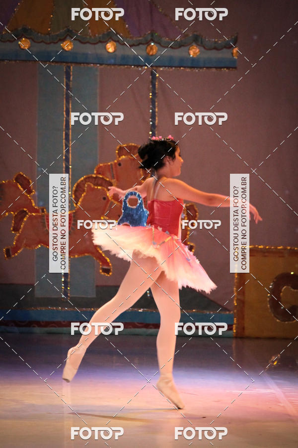 Buy your photos of the eventEspetculo  A fbrica de brinquedos   Ballet Espao de dana Carla Coyado on Fotop