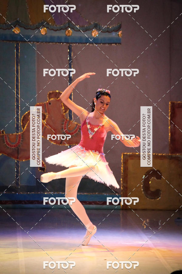 Buy your photos of the eventEspetculo  A fbrica de brinquedos   Ballet Espao de dana Carla Coyado on Fotop