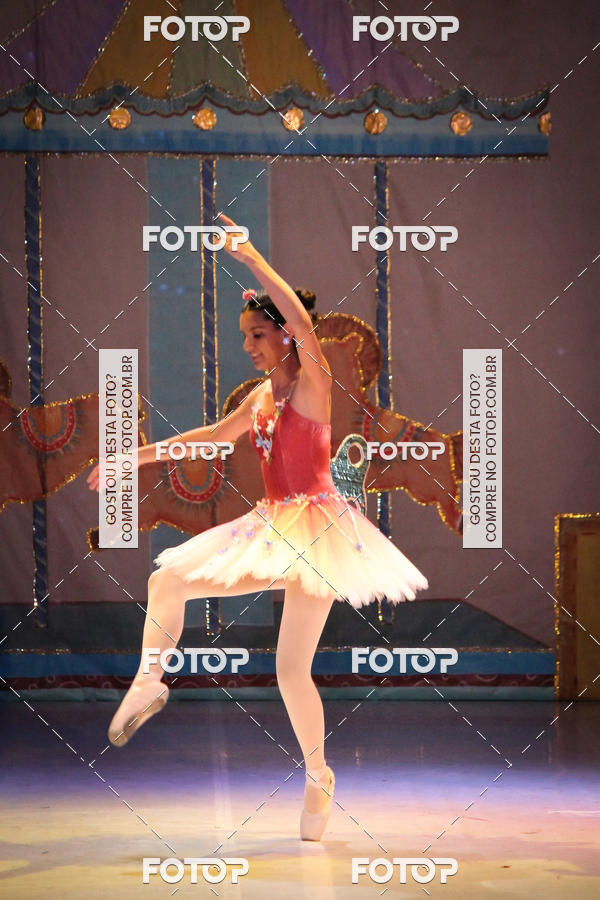 Buy your photos of the eventEspetculo  A fbrica de brinquedos   Ballet Espao de dana Carla Coyado on Fotop