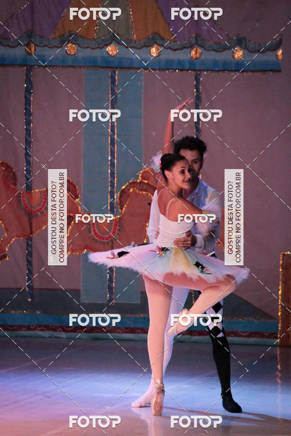 Buy your photos of the eventEspetculo  A fbrica de brinquedos   Ballet Espao de dana Carla Coyado on Fotop