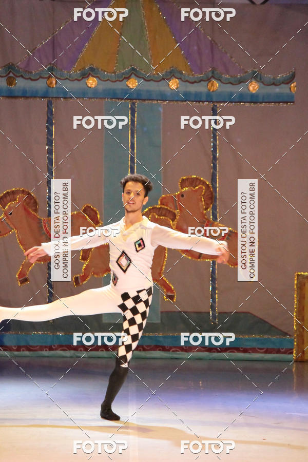Buy your photos of the eventEspetculo  A fbrica de brinquedos   Ballet Espao de dana Carla Coyado on Fotop