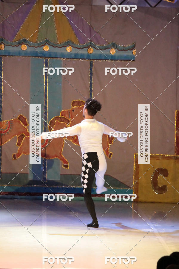 Buy your photos of the eventEspetculo  A fbrica de brinquedos   Ballet Espao de dana Carla Coyado on Fotop