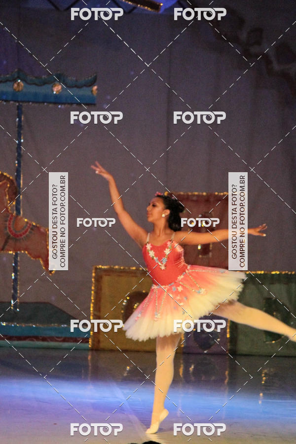 Buy your photos of the eventEspetculo  A fbrica de brinquedos   Ballet Espao de dana Carla Coyado on Fotop