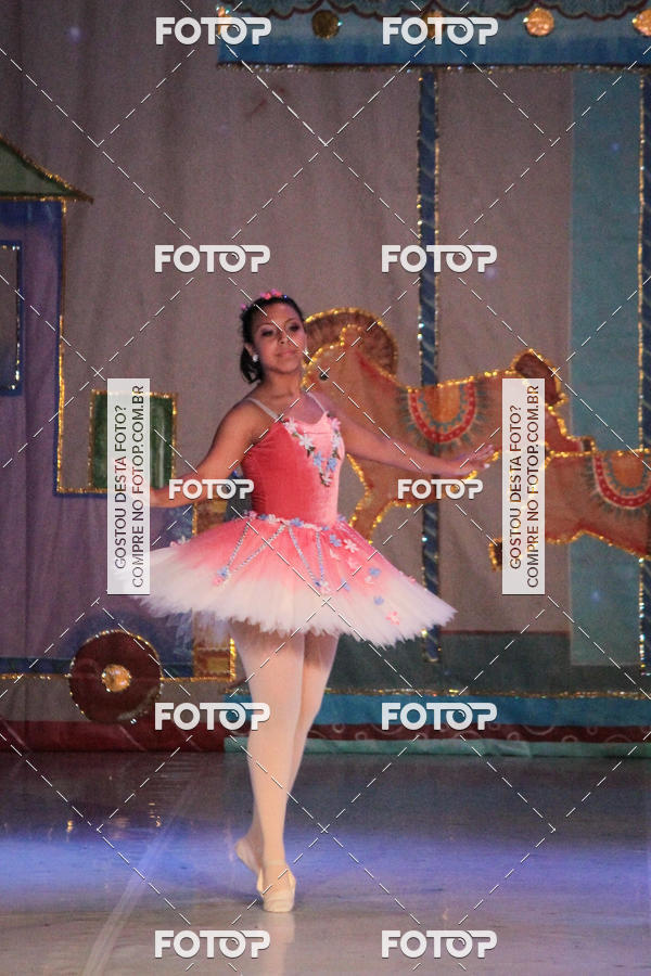 Buy your photos of the eventEspetculo  A fbrica de brinquedos   Ballet Espao de dana Carla Coyado on Fotop