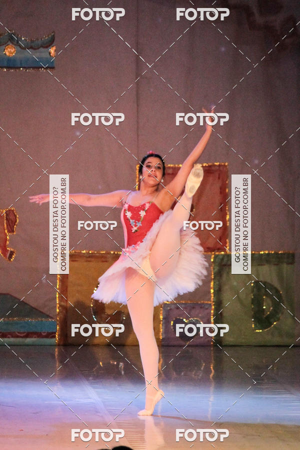Buy your photos of the eventEspetculo  A fbrica de brinquedos   Ballet Espao de dana Carla Coyado on Fotop