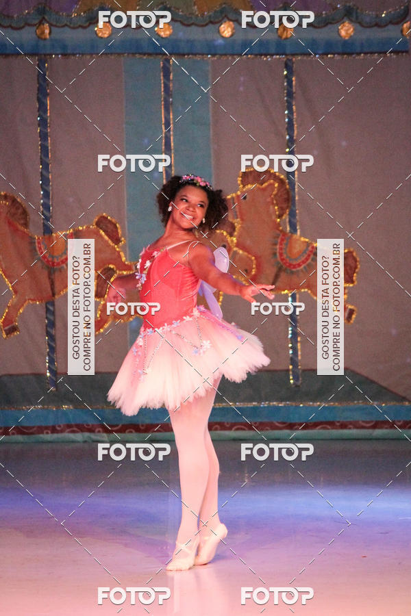 Buy your photos of the eventEspetculo  A fbrica de brinquedos   Ballet Espao de dana Carla Coyado on Fotop