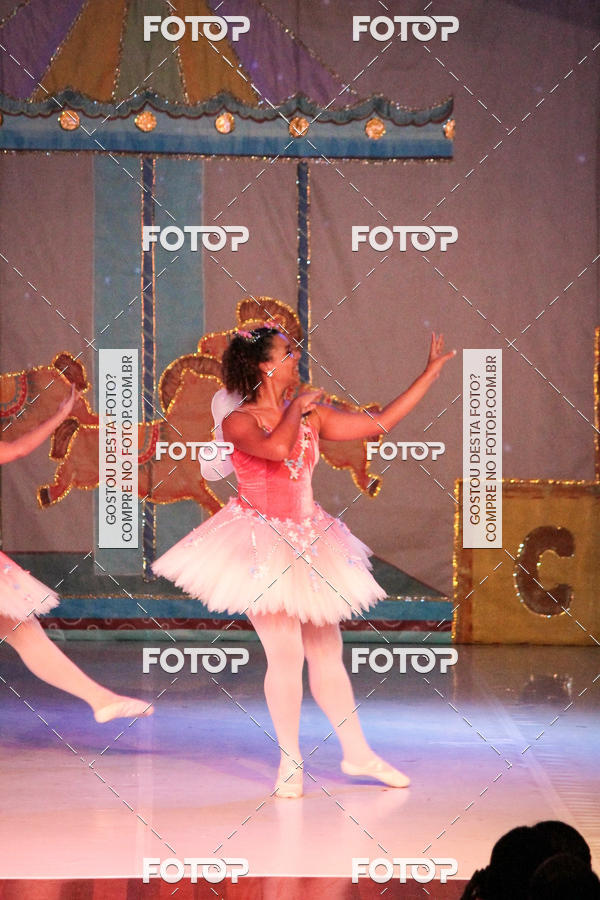 Buy your photos of the eventEspetculo  A fbrica de brinquedos   Ballet Espao de dana Carla Coyado on Fotop