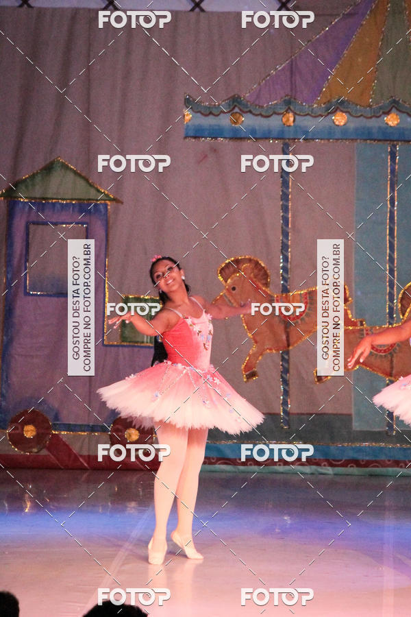 Buy your photos of the eventEspetculo  A fbrica de brinquedos   Ballet Espao de dana Carla Coyado on Fotop