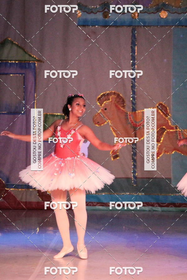 Buy your photos of the eventEspetculo  A fbrica de brinquedos   Ballet Espao de dana Carla Coyado on Fotop