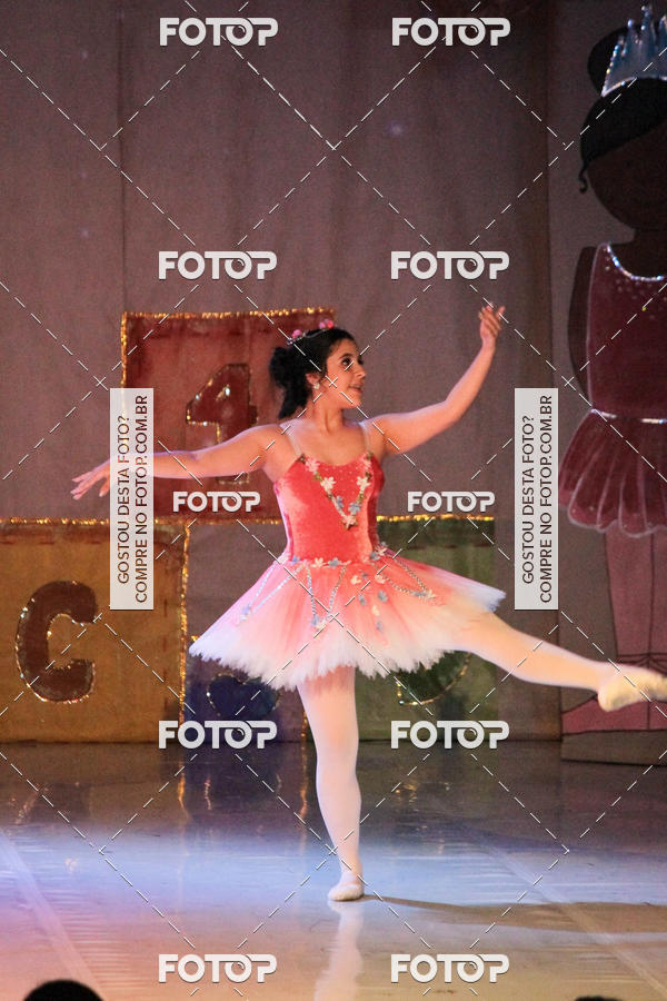 Buy your photos of the eventEspetculo  A fbrica de brinquedos   Ballet Espao de dana Carla Coyado on Fotop