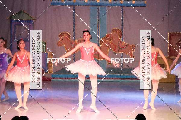 Buy your photos of the eventEspetculo  A fbrica de brinquedos   Ballet Espao de dana Carla Coyado on Fotop